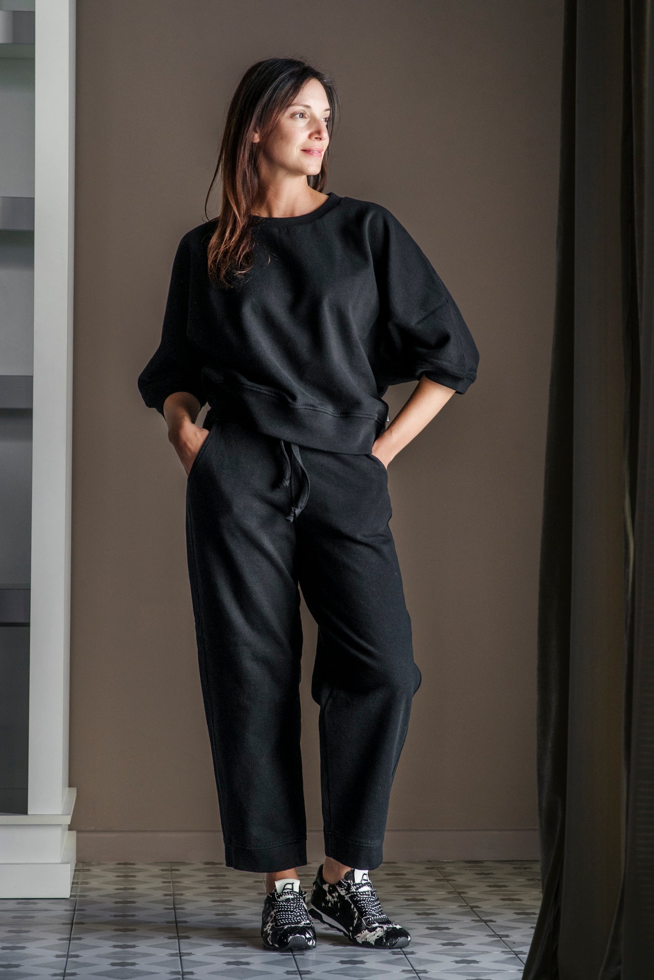 Pantalone in felpa Nero Noumeno Concept