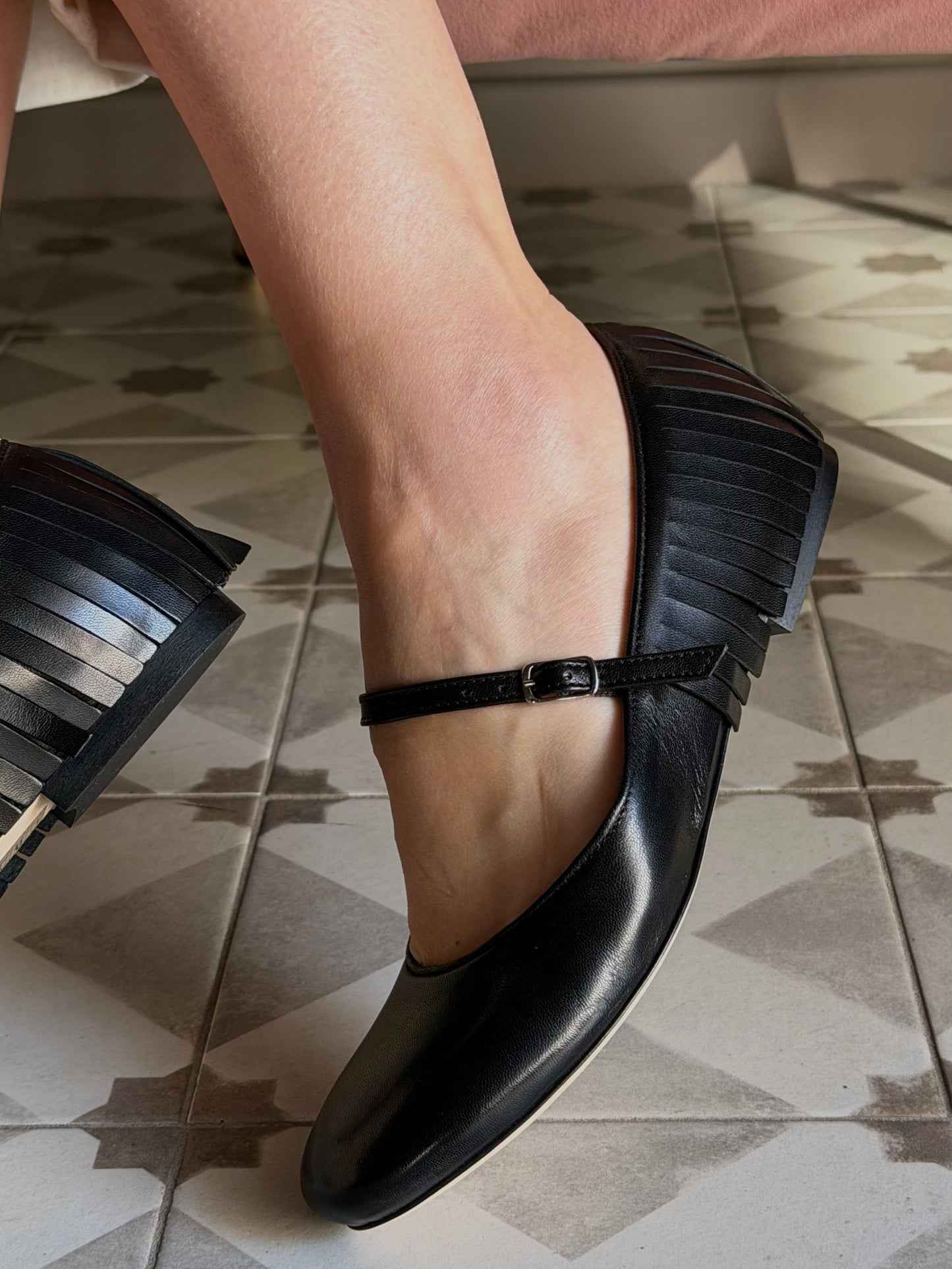 Scarpa Mary Jane con frange