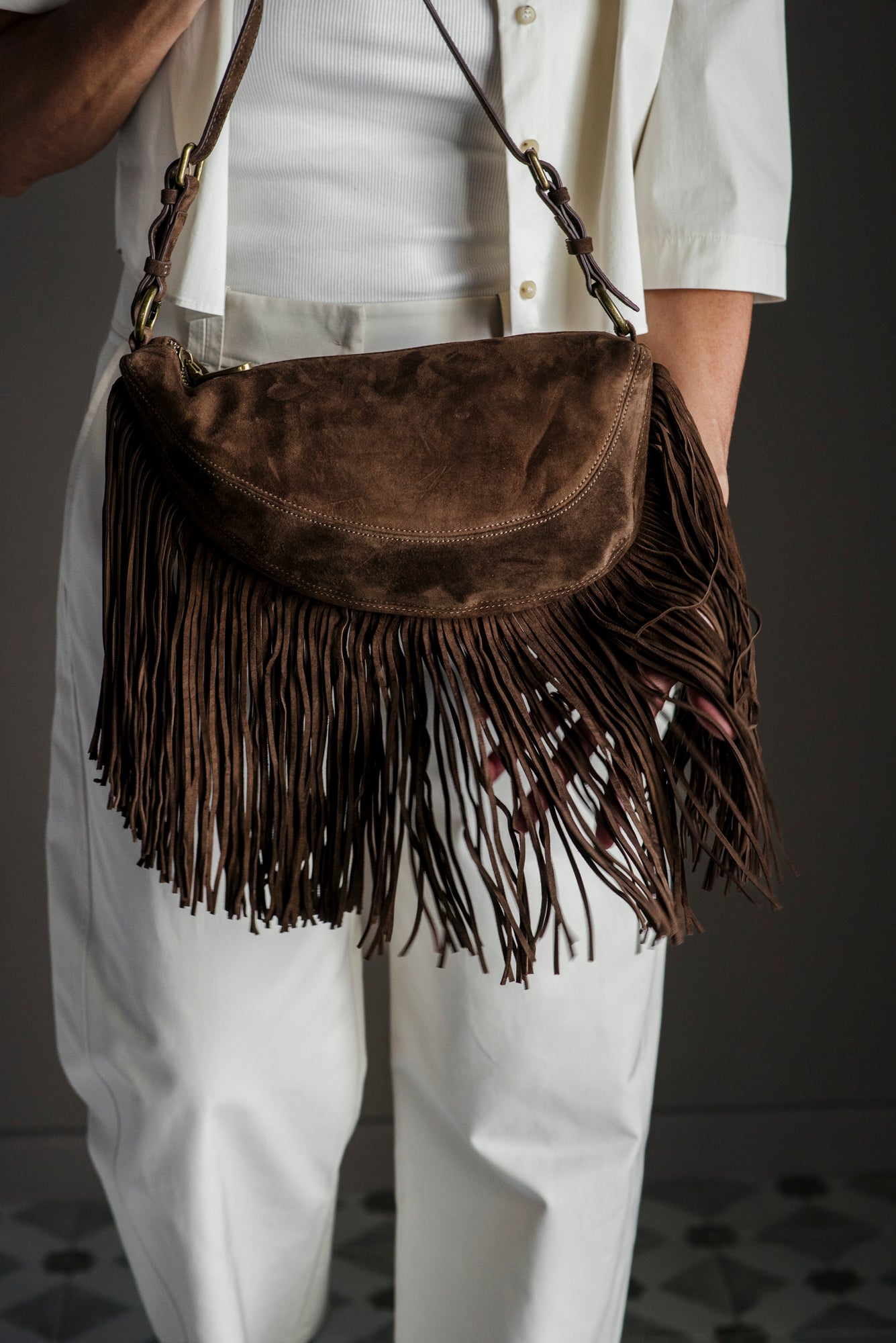 Borsa in suede con frange