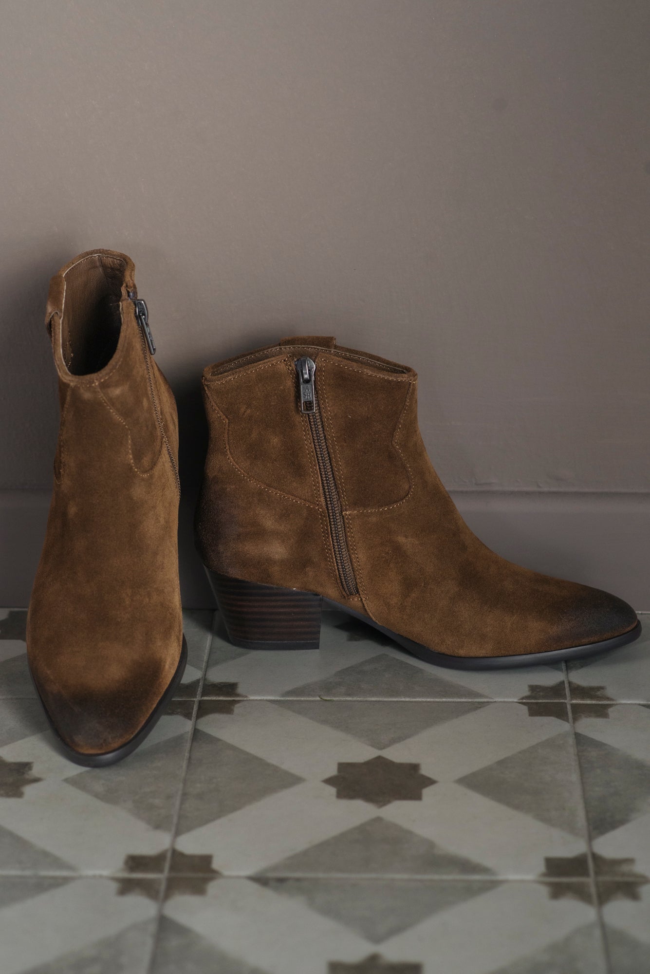 Stivaletto texano suede Mink