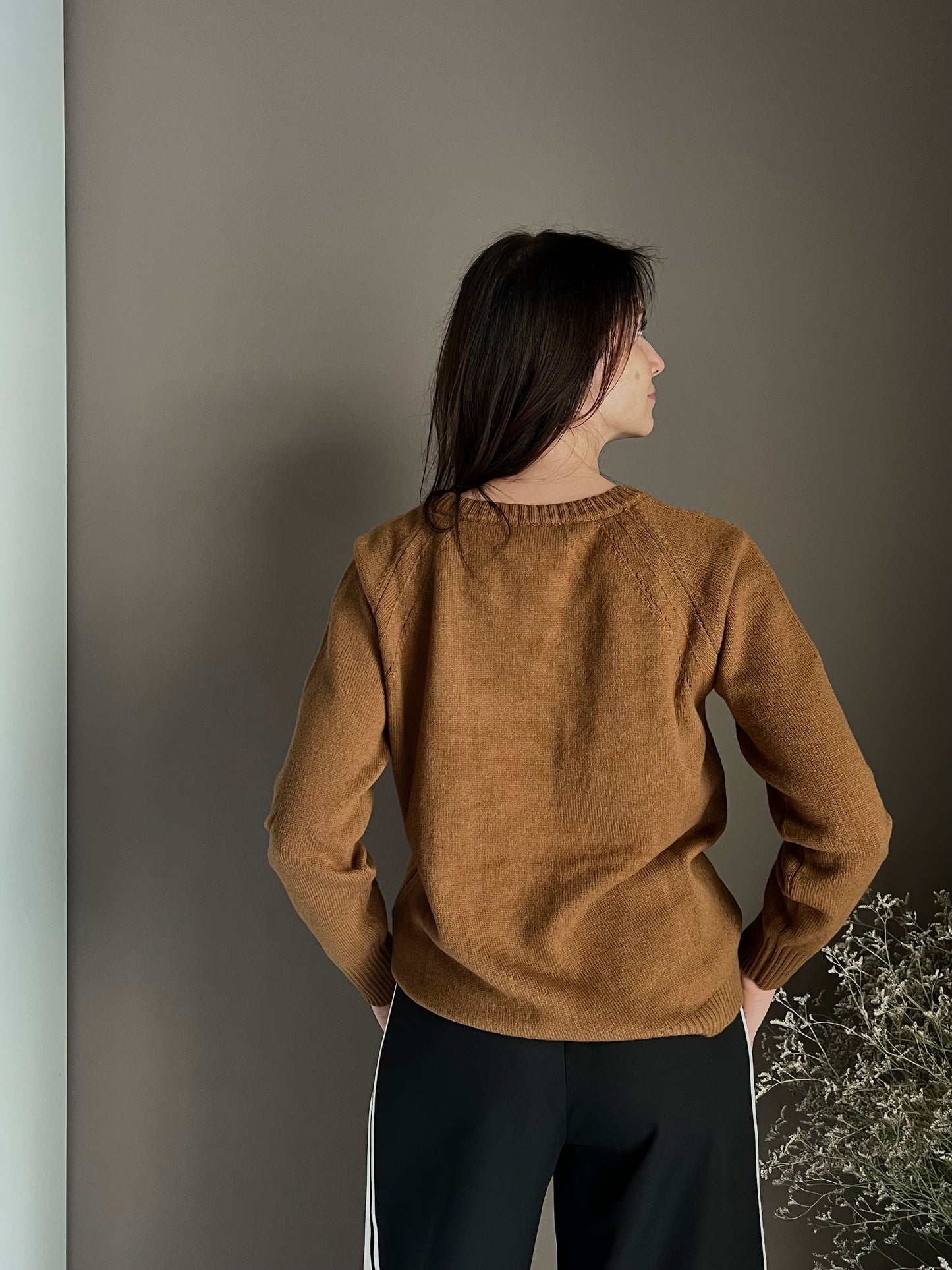 Maglia Classica Solo Tre in Pura Lana Color Cammello
