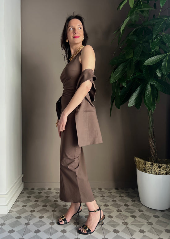 Abito lungo skinny asimmetrico