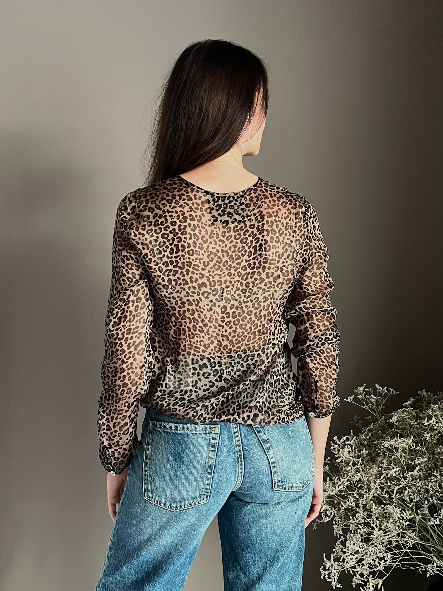 Camicia in viscosa e seta animalier