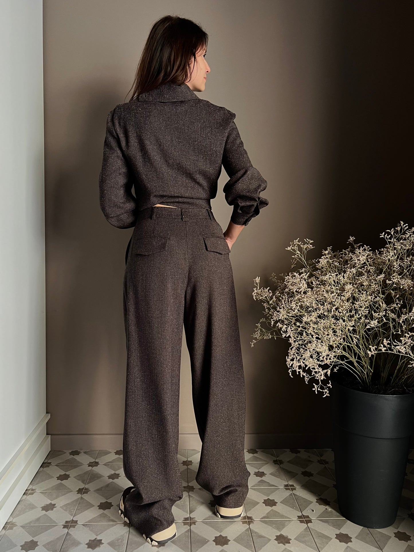 Pantaloni strutturati con pieghe