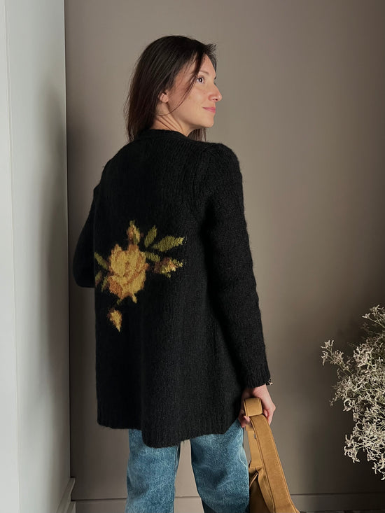 Cardigan nero in misto alpaca e lana