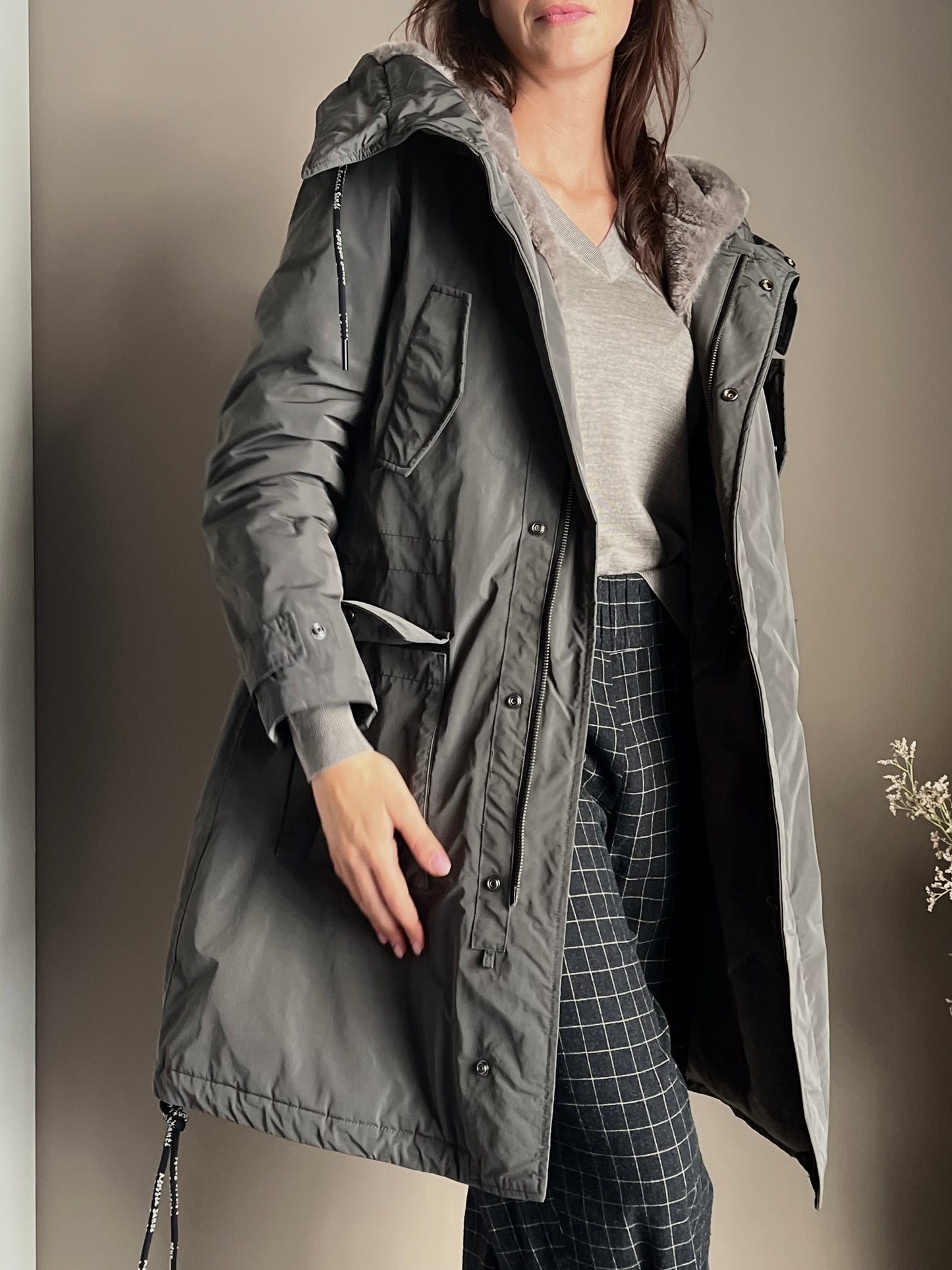 Giubbotto Parka imbottito con fodera in ecopelliccia