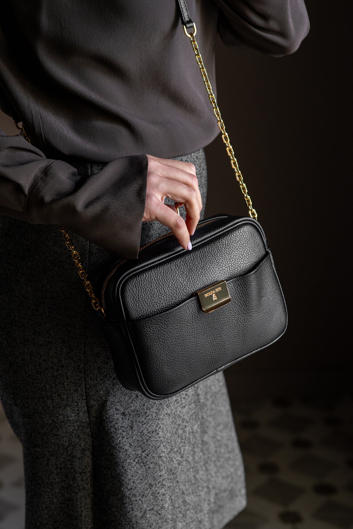 Borsa Crossbody in Pelle Patrizia Pepe Moro