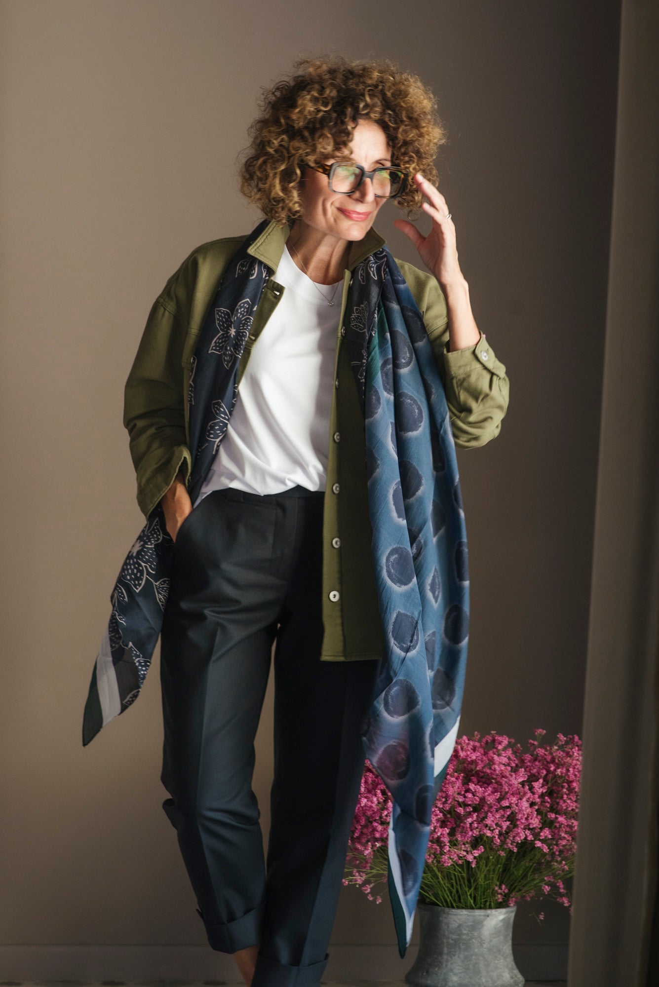 Foulard Alessia Santi in cotone e seta nero blu grigio