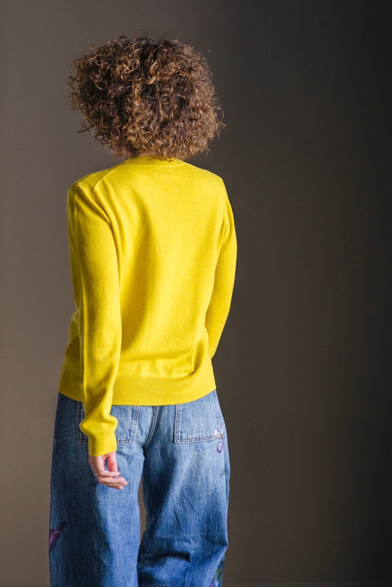 Maglia ocra girocollo misto cashmere