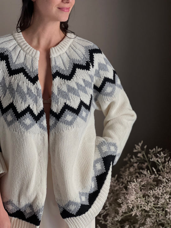 Cardigan in lana con lavorazione nordica