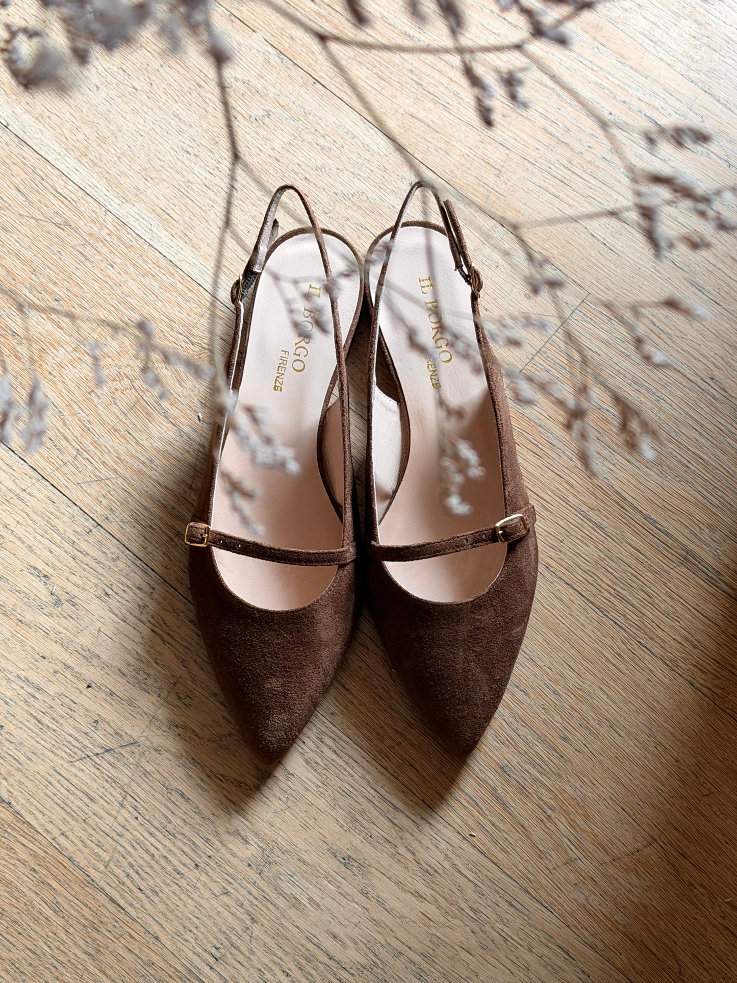 Slingback in camoscio marrone