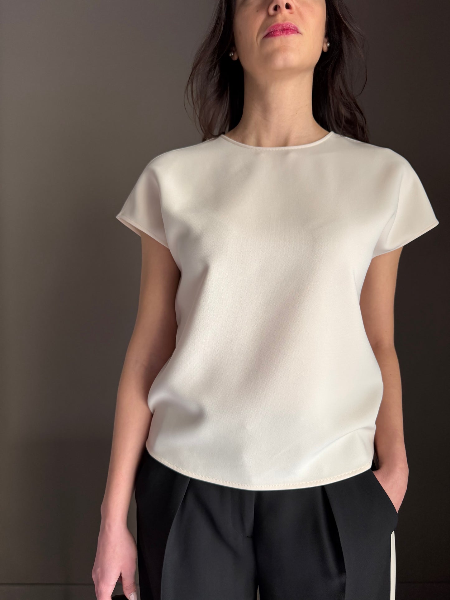 Blusa minimal chic Warm Ivory