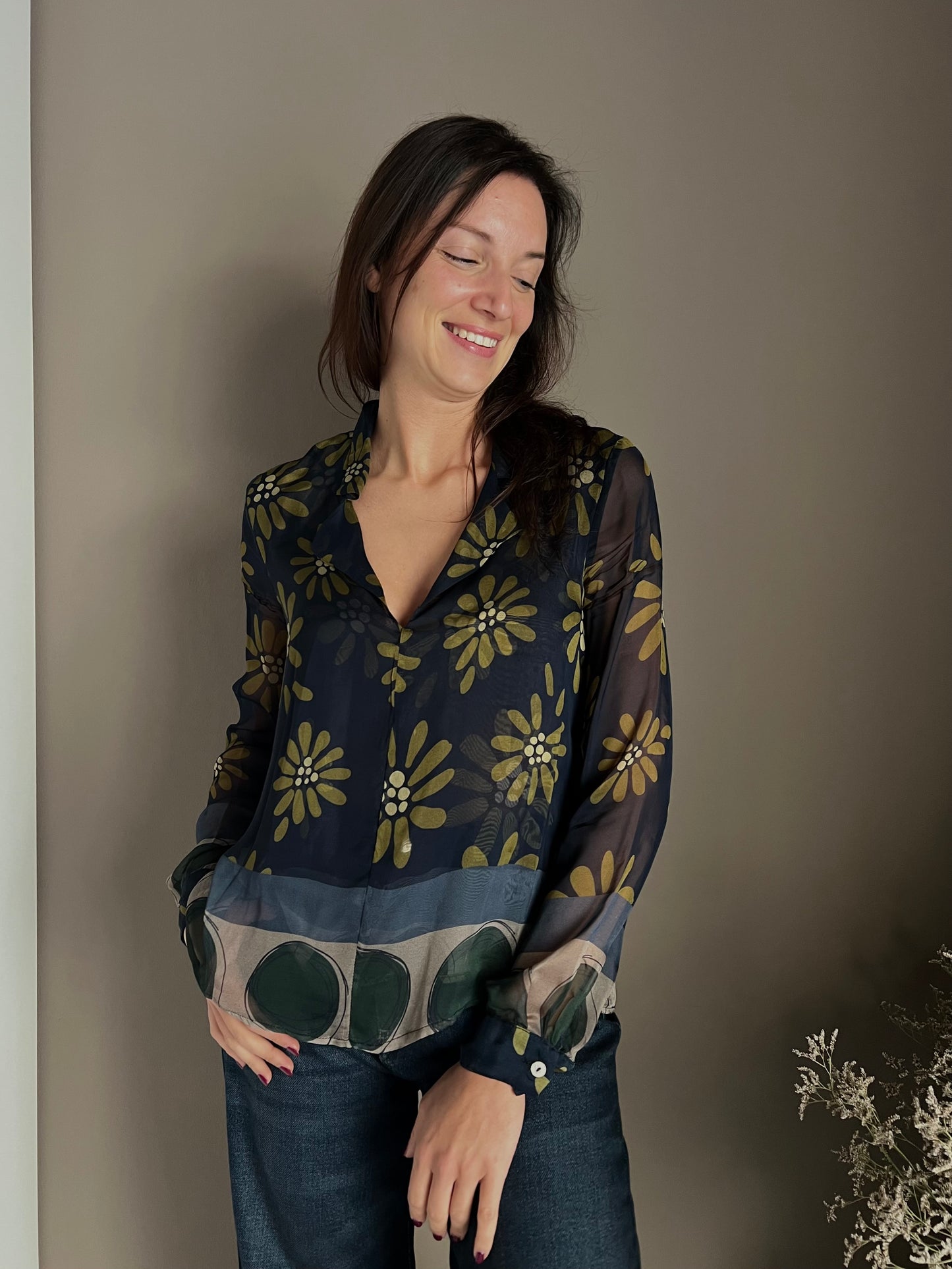 Camicia in fantasia floreale in seta e viscosa