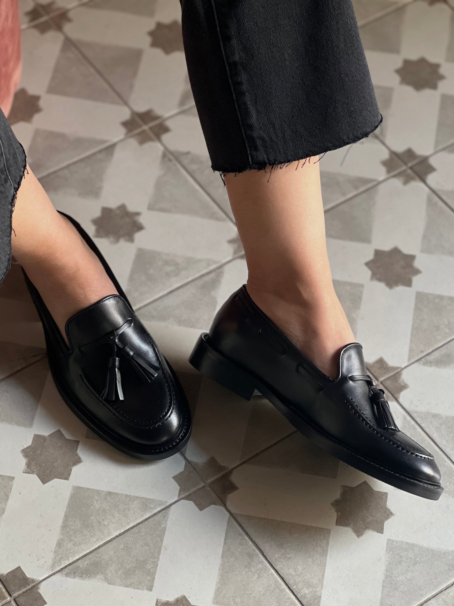 Mocassino in pelle con nappe