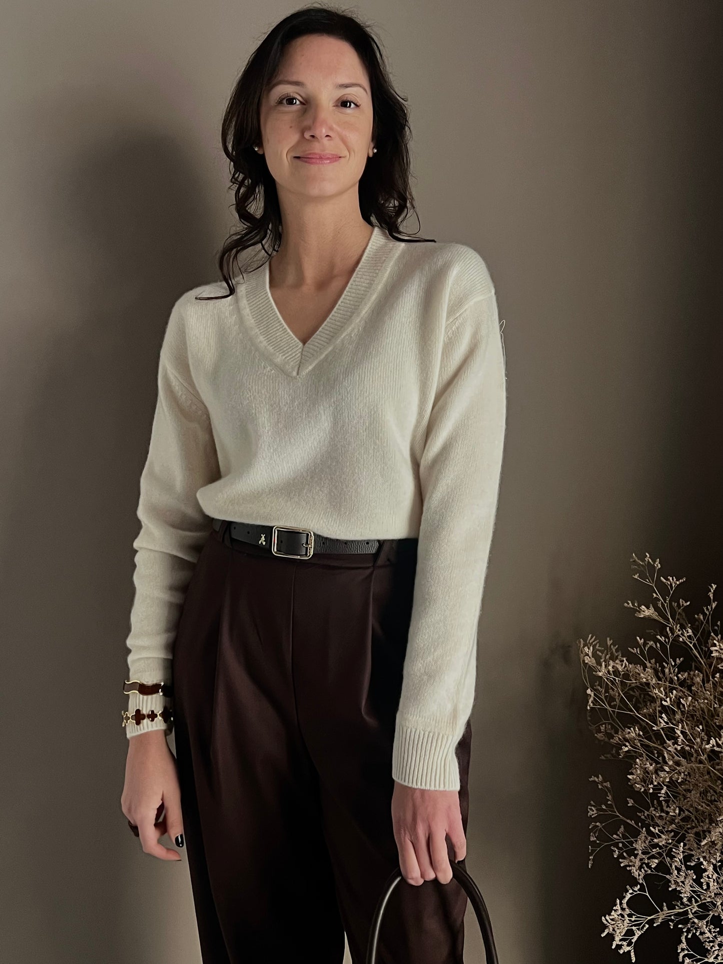 Maglia scollo a V in 100% cashemire milk