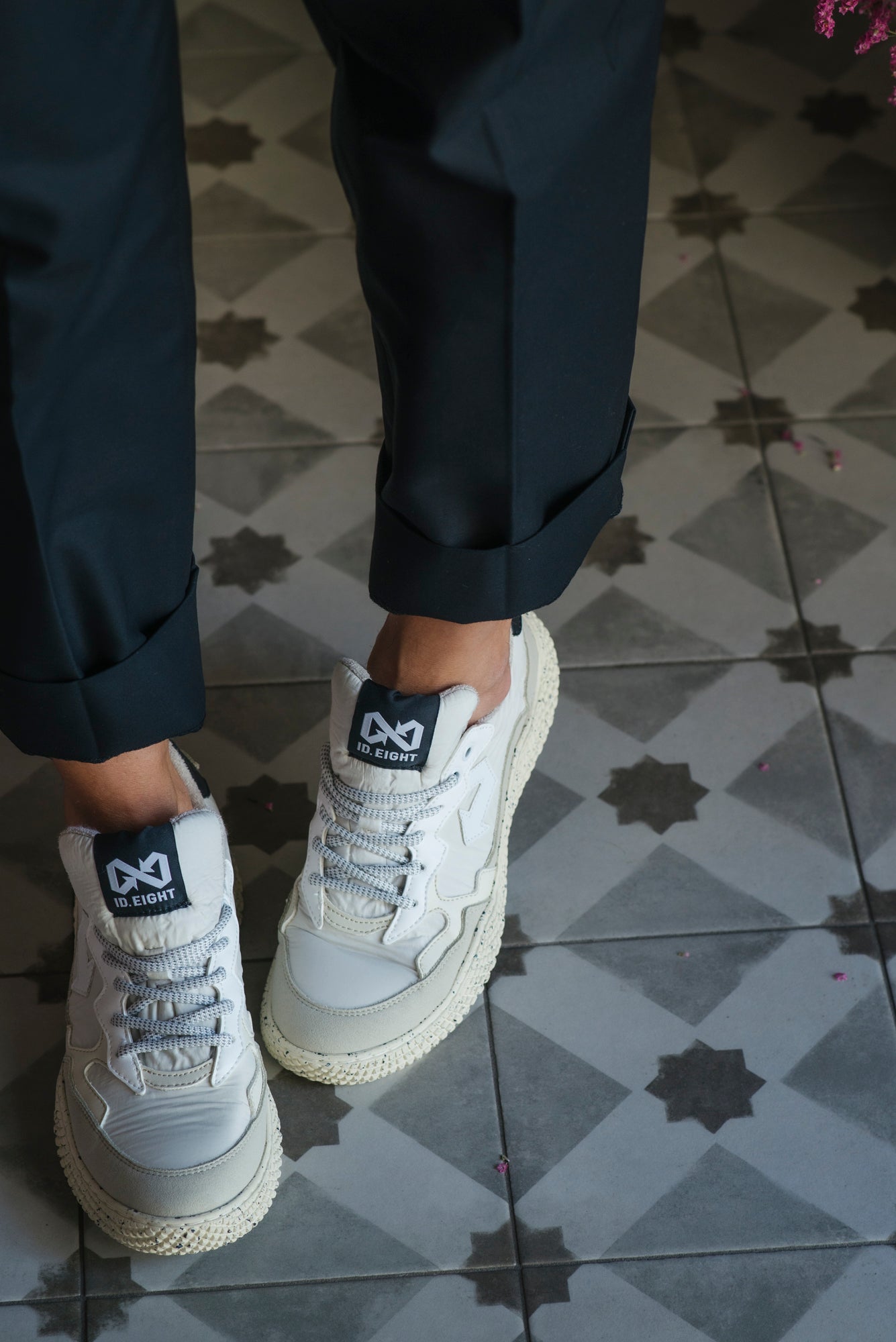 Sneakers ID.Eight White