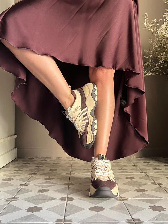 Sneakers running in pelle