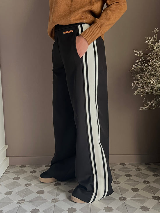 Pantalone Sporty-Chic Patrizia Pepe con Banda Laterale