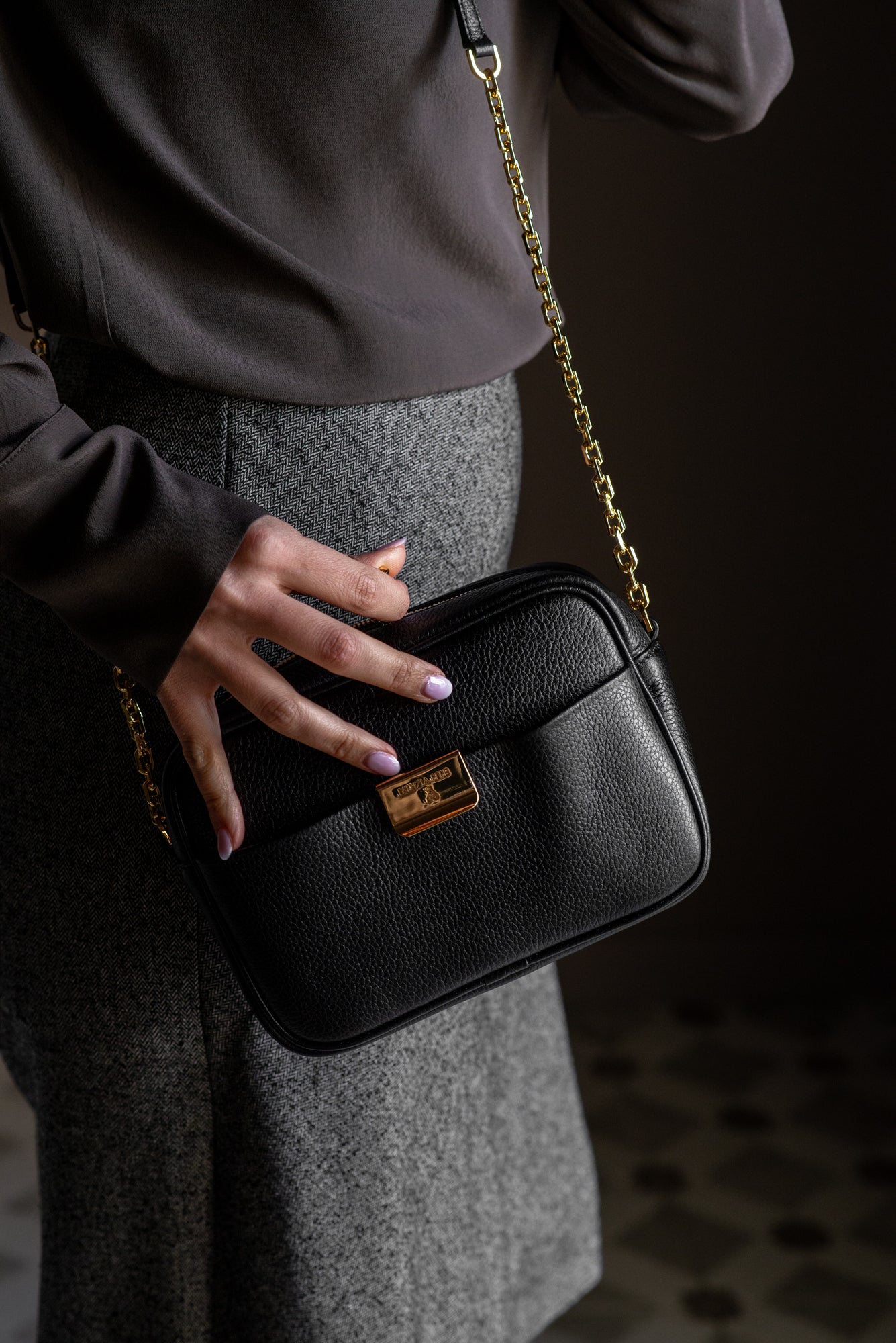 Borsa Crossbody in Pelle Patrizia Pepe Moro