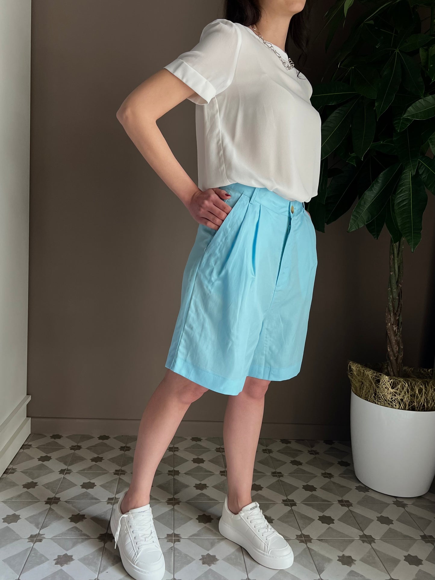 Bermuda in misto lino azzurro