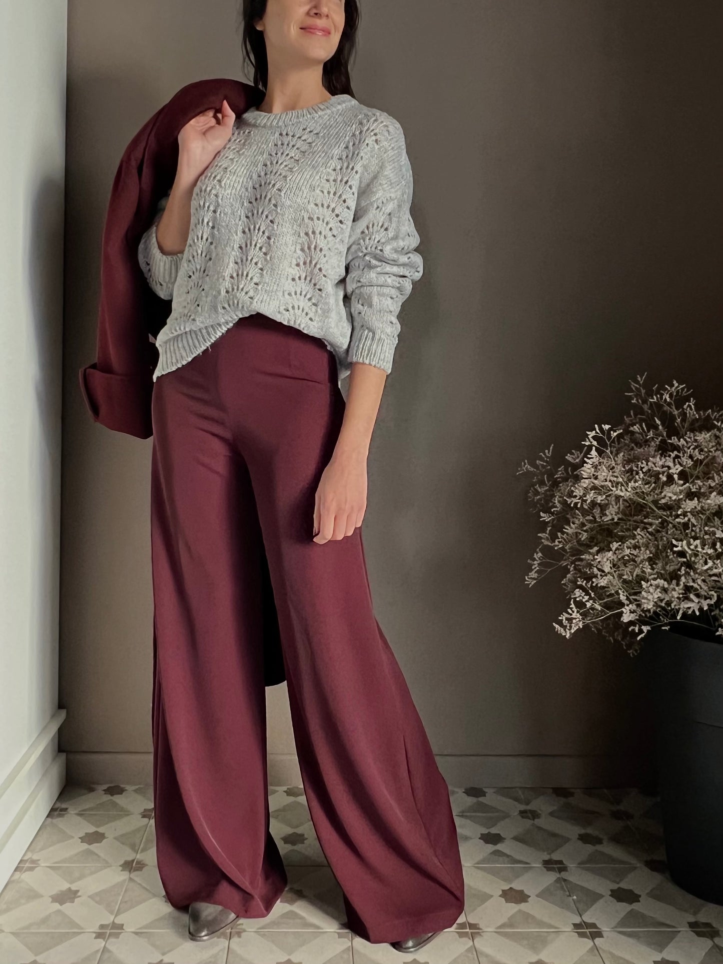 Maglia So Allure con lavorazione a traforo grigio