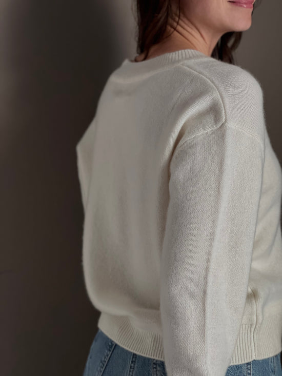 Maglia scollo a V in 100% cashemire milk