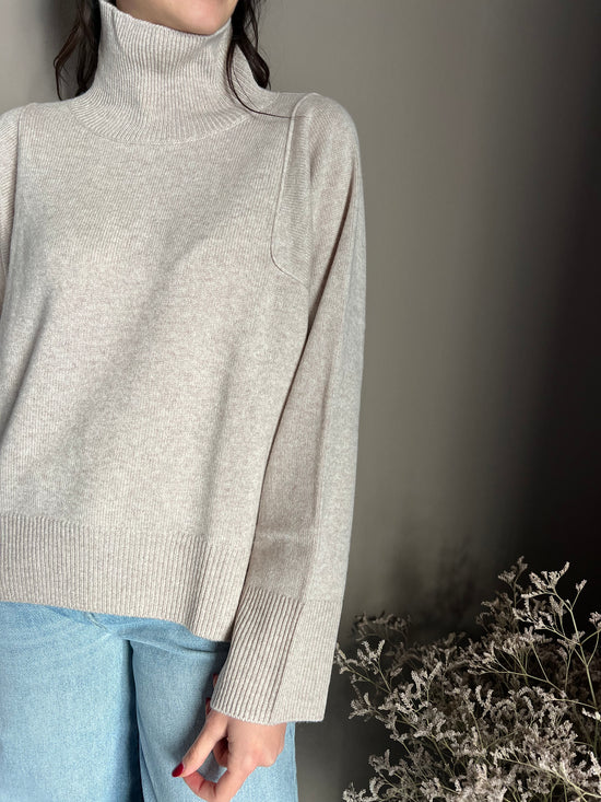 Maglia collo alto in lana e Cashemire beige