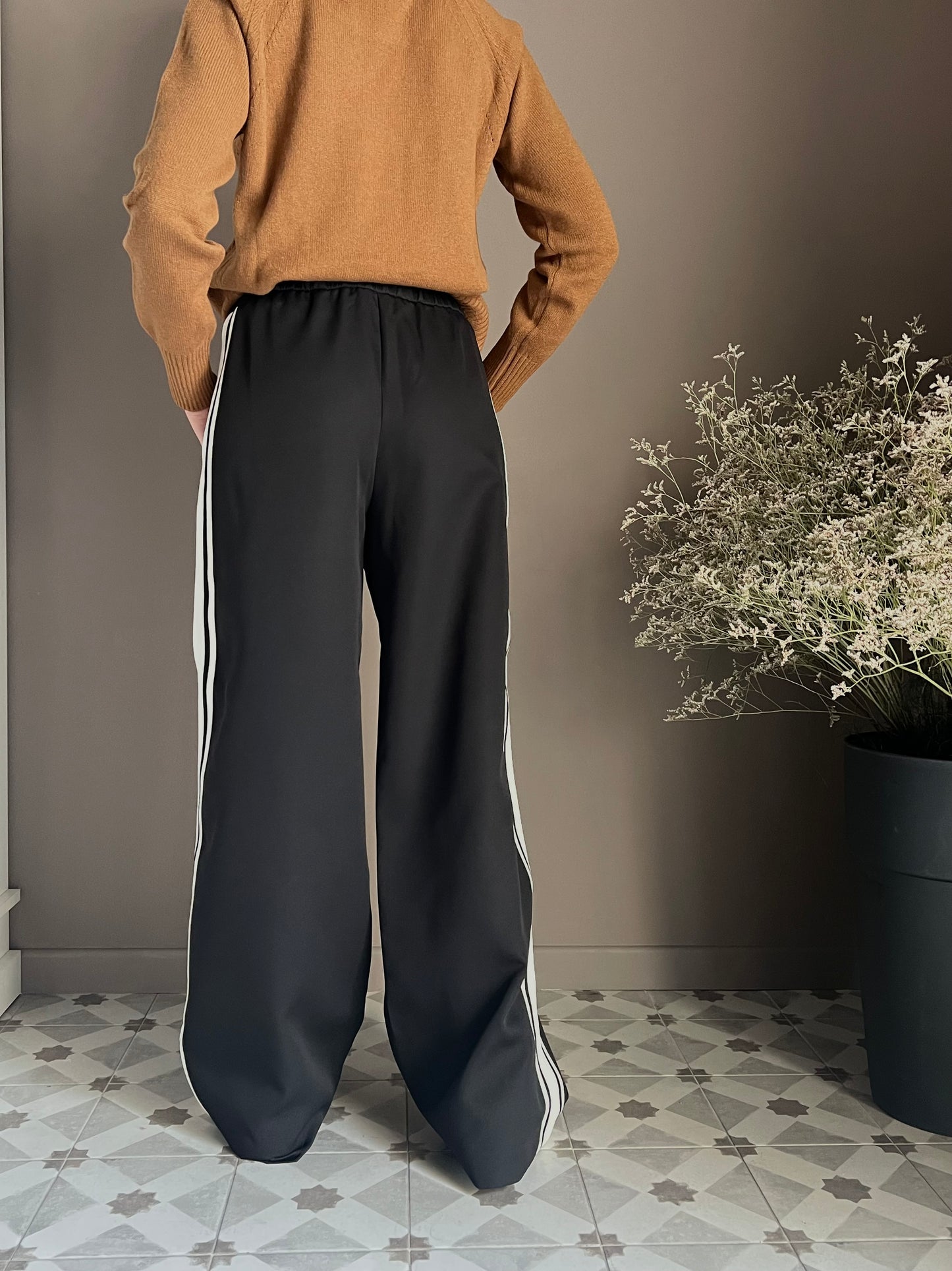 Pantalone Sporty-Chic Patrizia Pepe con Banda Laterale