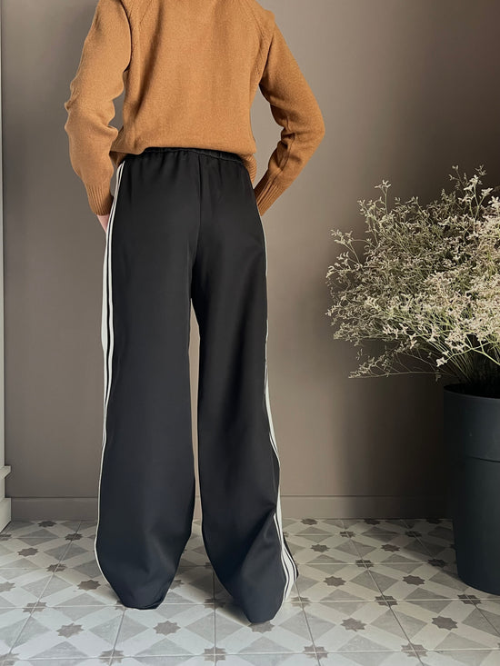 Pantalone Sporty-Chic Patrizia Pepe con Banda Laterale