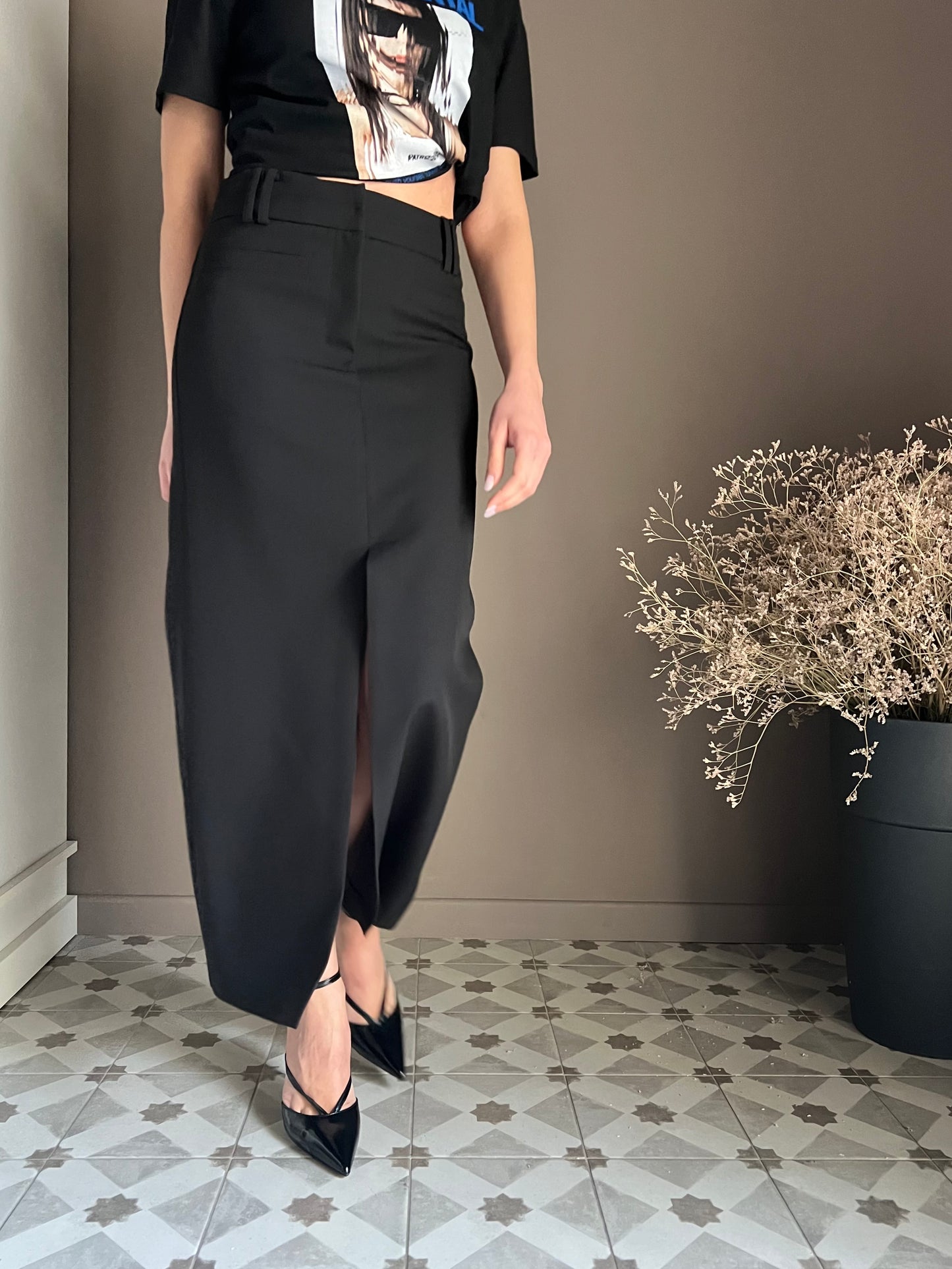 Gonna midi sartoriale in gabardine