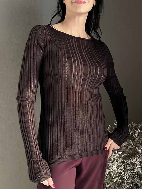 Maglia slim fit a costine in misto lana fondente