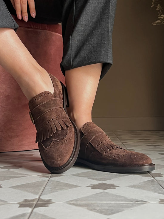Mocassino Frangia e Fibbia Anna F. in Camoscio Marrone