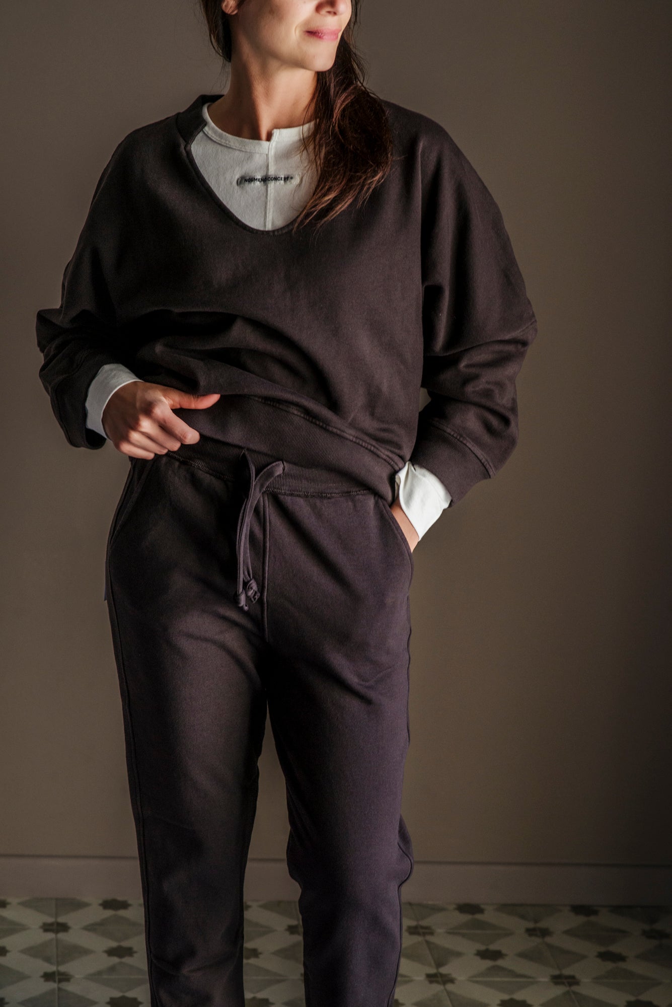 Pantalone in felpa Moro Noumeno Concept.