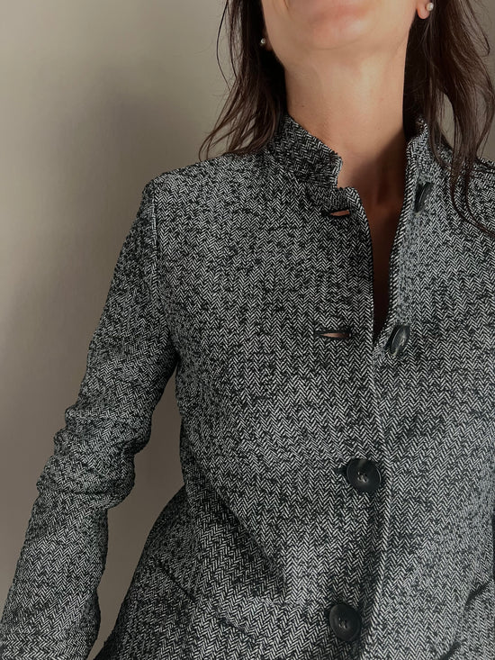 Giacca in tweed con collo alla coreana