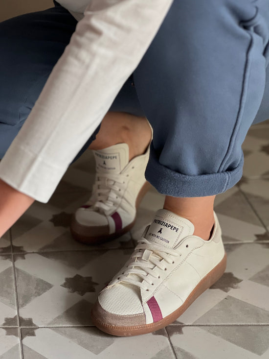 Sneakers in nappa con lettering purple