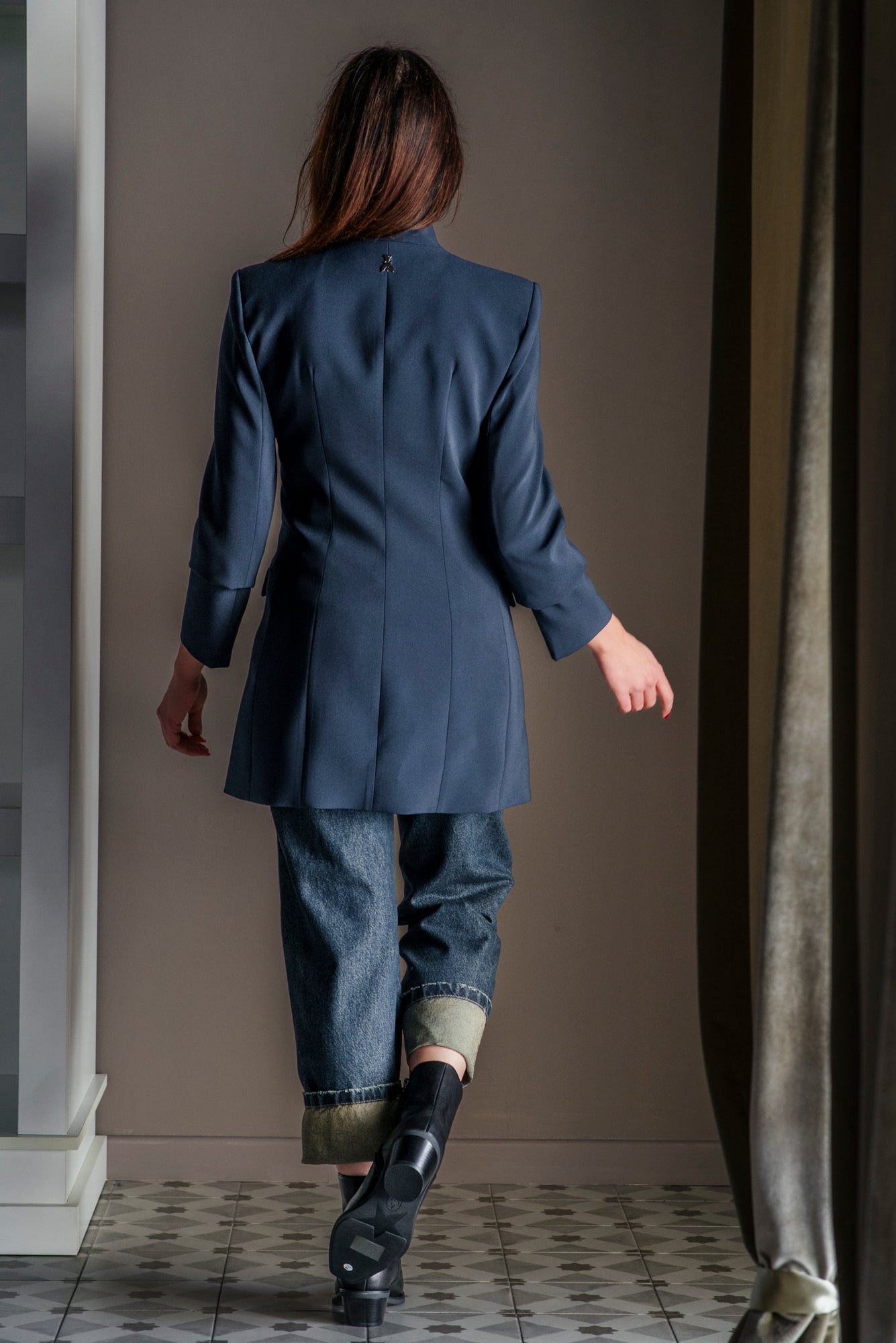 Giacca stile militare con collo alla coreana