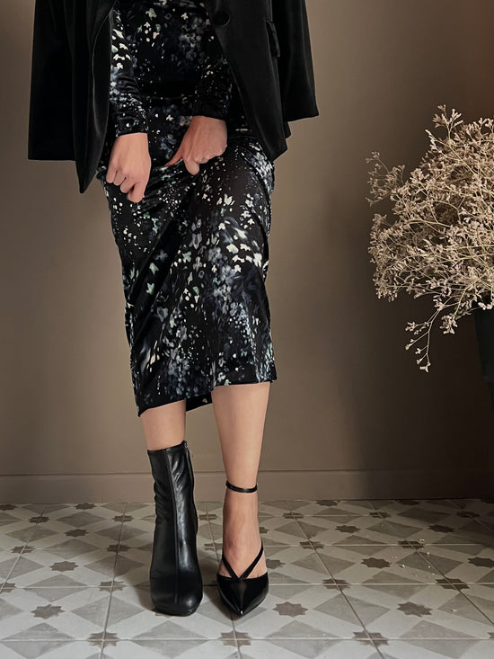 Abito lungo in micro fantasia in velluto