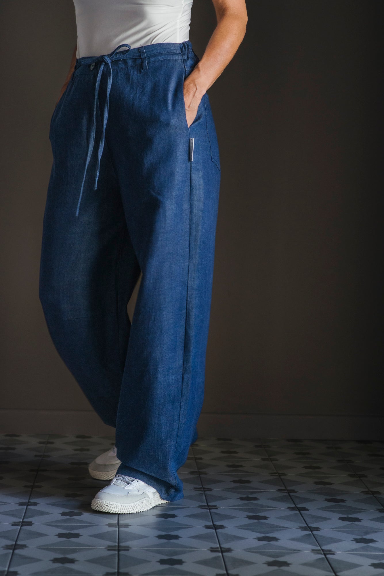 Pantalone in denim fluido