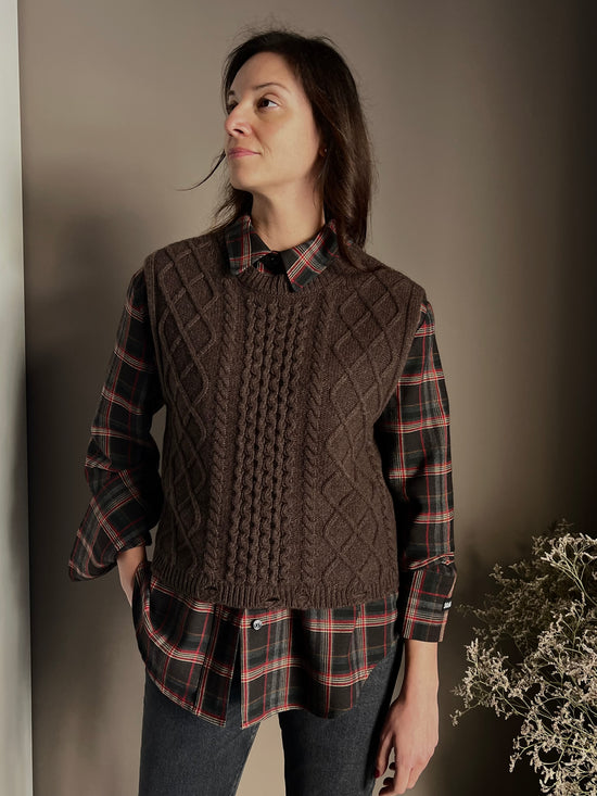 Gilet in maglia a treccia
