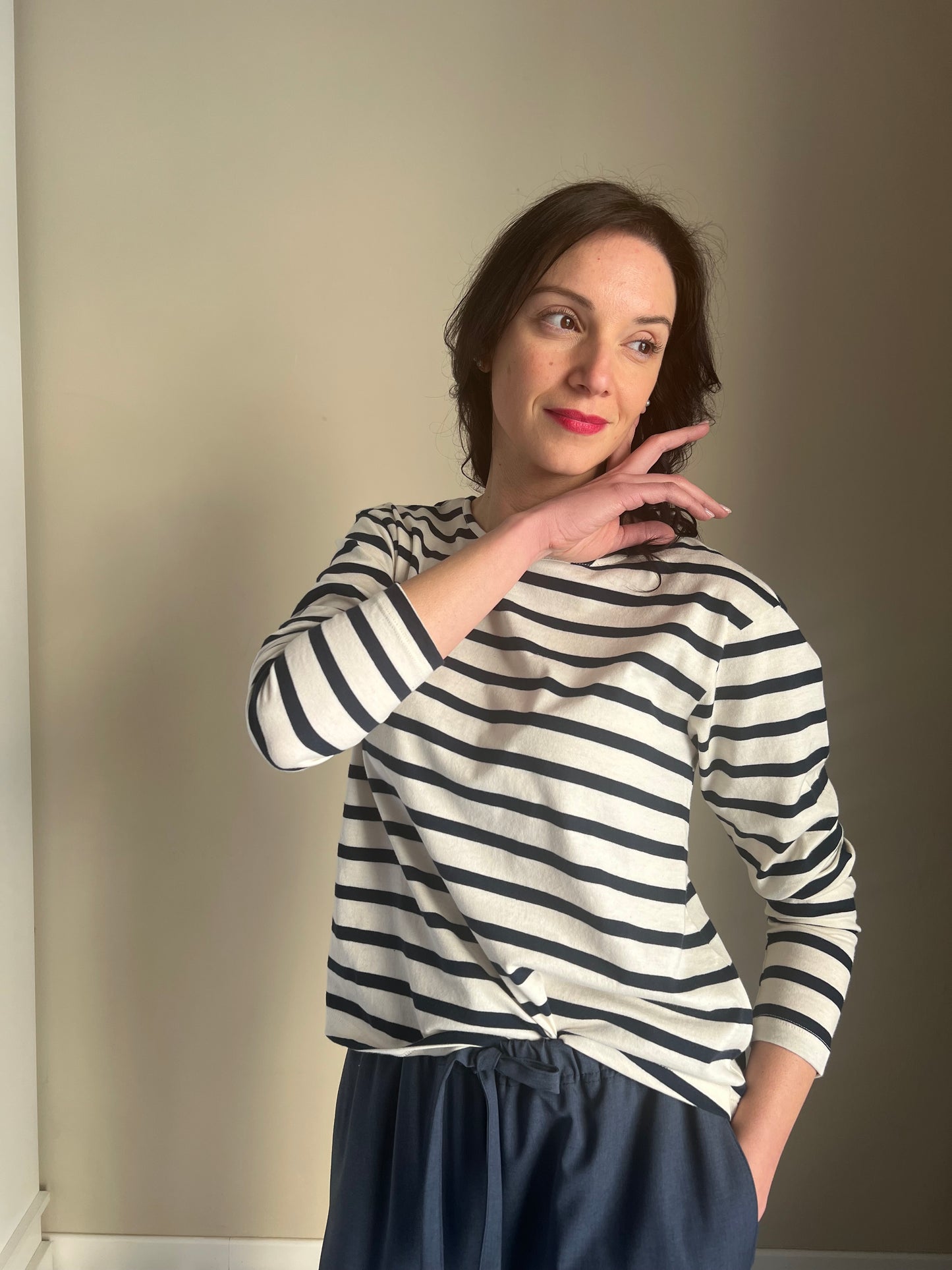 T-shirt manica lunga in cotone con oblò blu