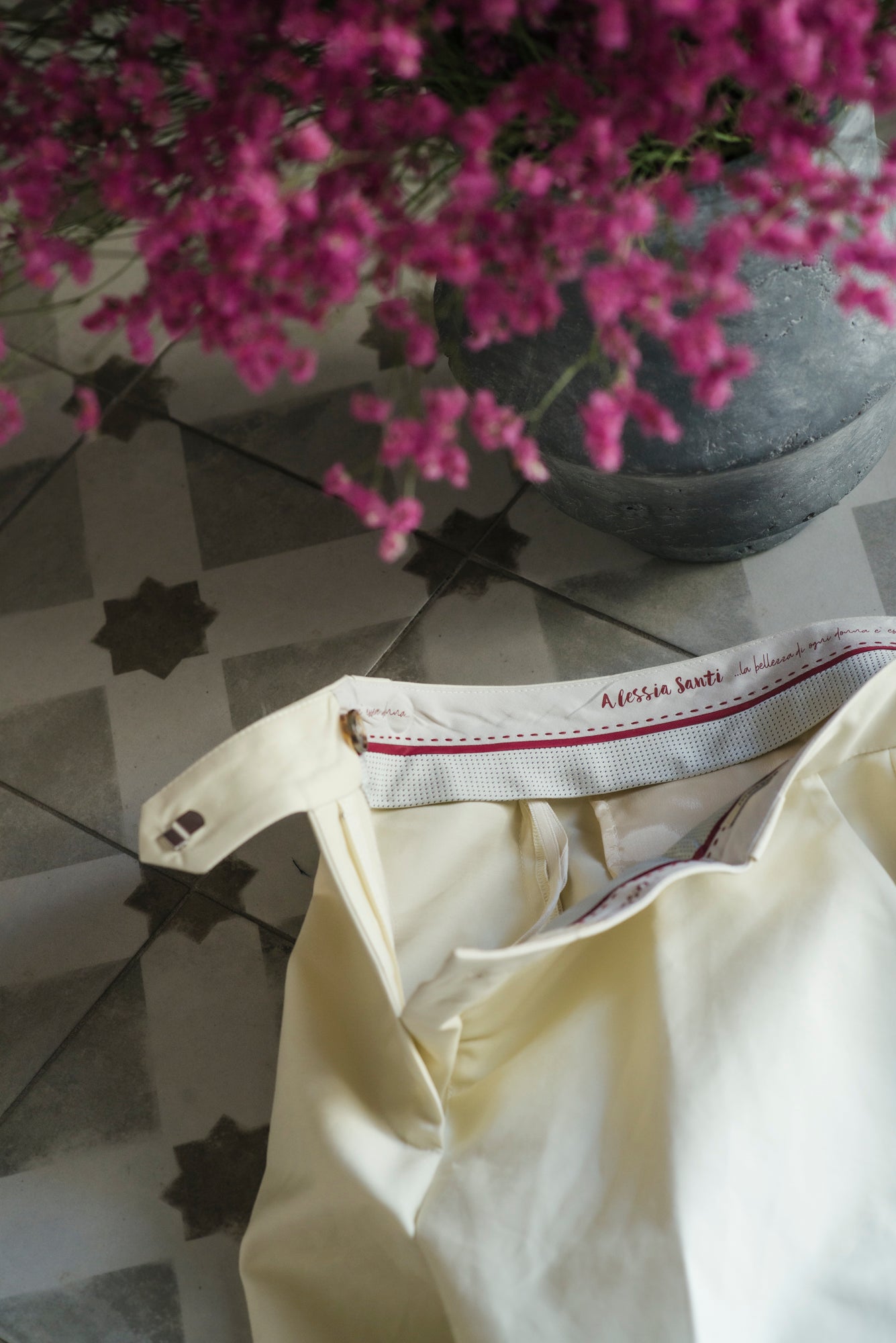 Pantalone chino in cotone crema