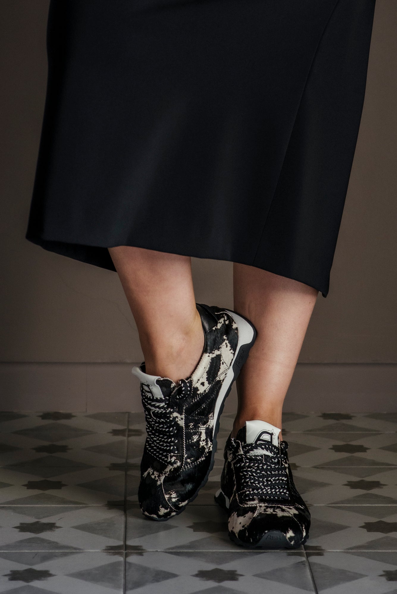 Sneakers in cavallino bianco/nero