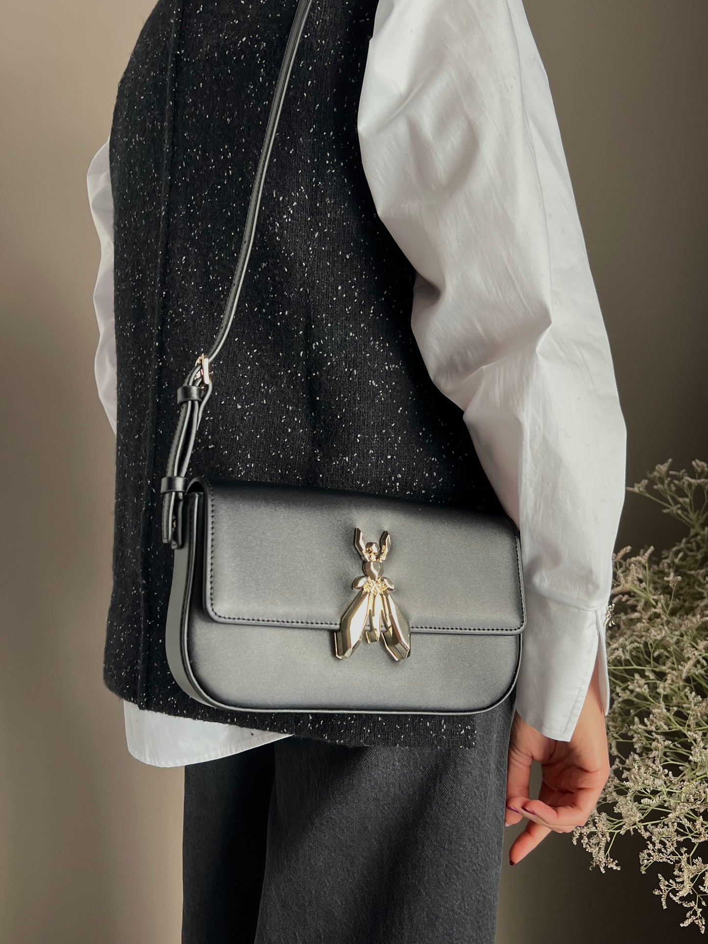 Borsa a spalla in pelle con tracolla