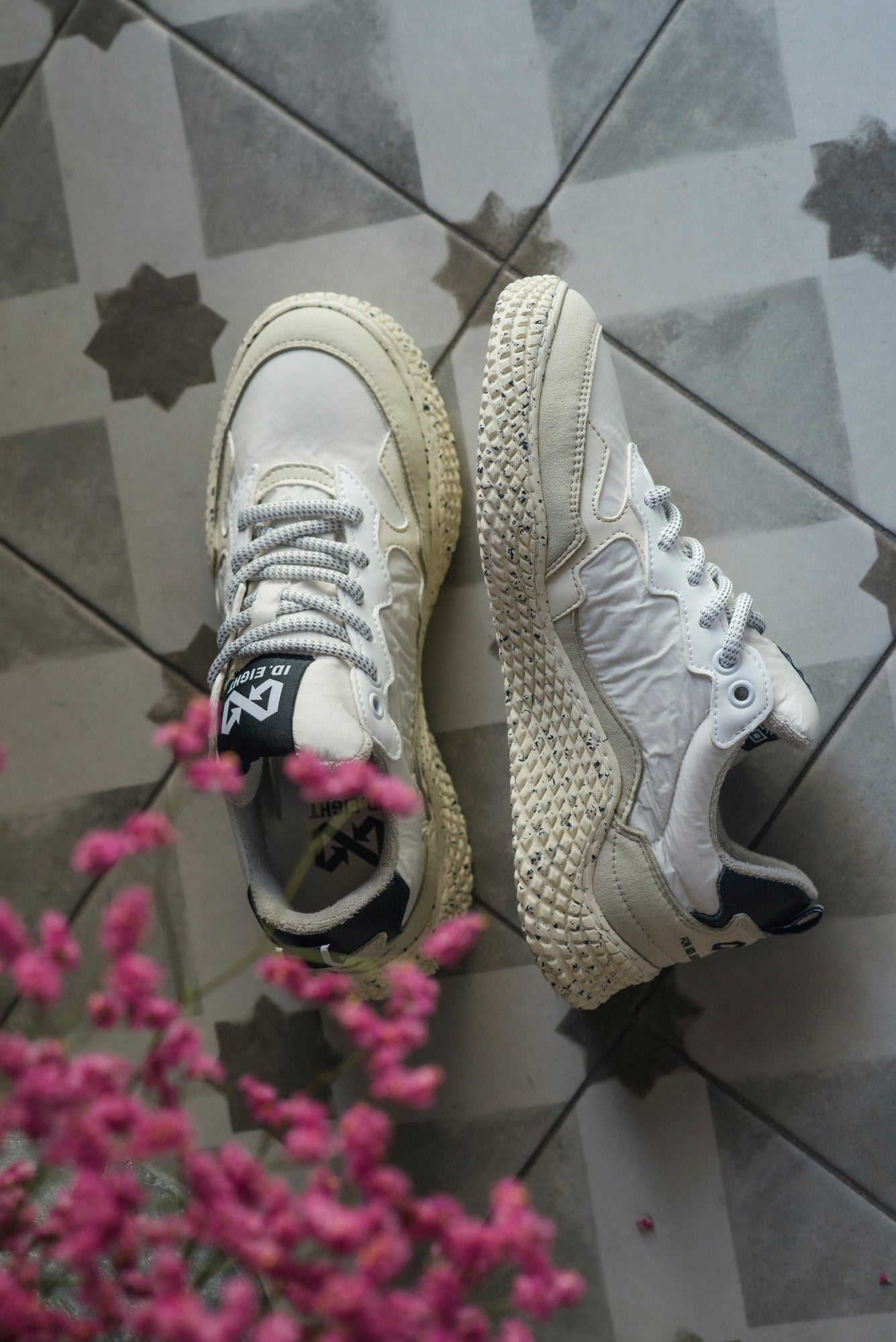 Sneakers ID.Eight White