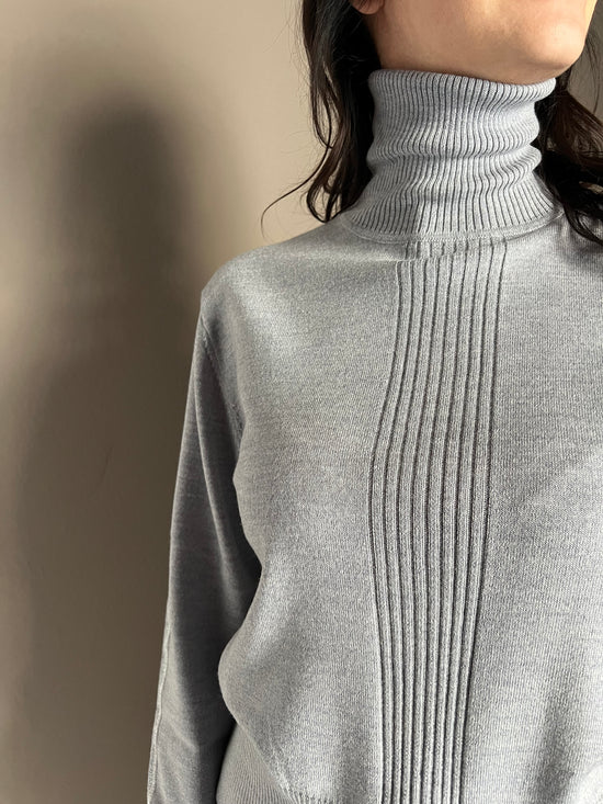 Maglia collo alto in 100% lana Mistery Grey