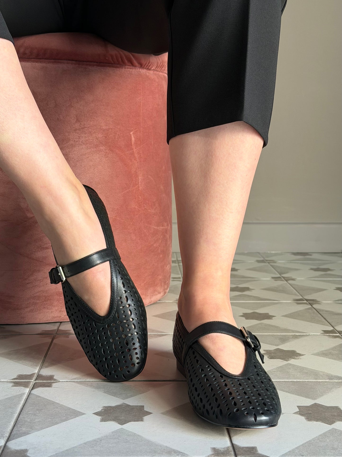 Scarpa Mary Jane laserata