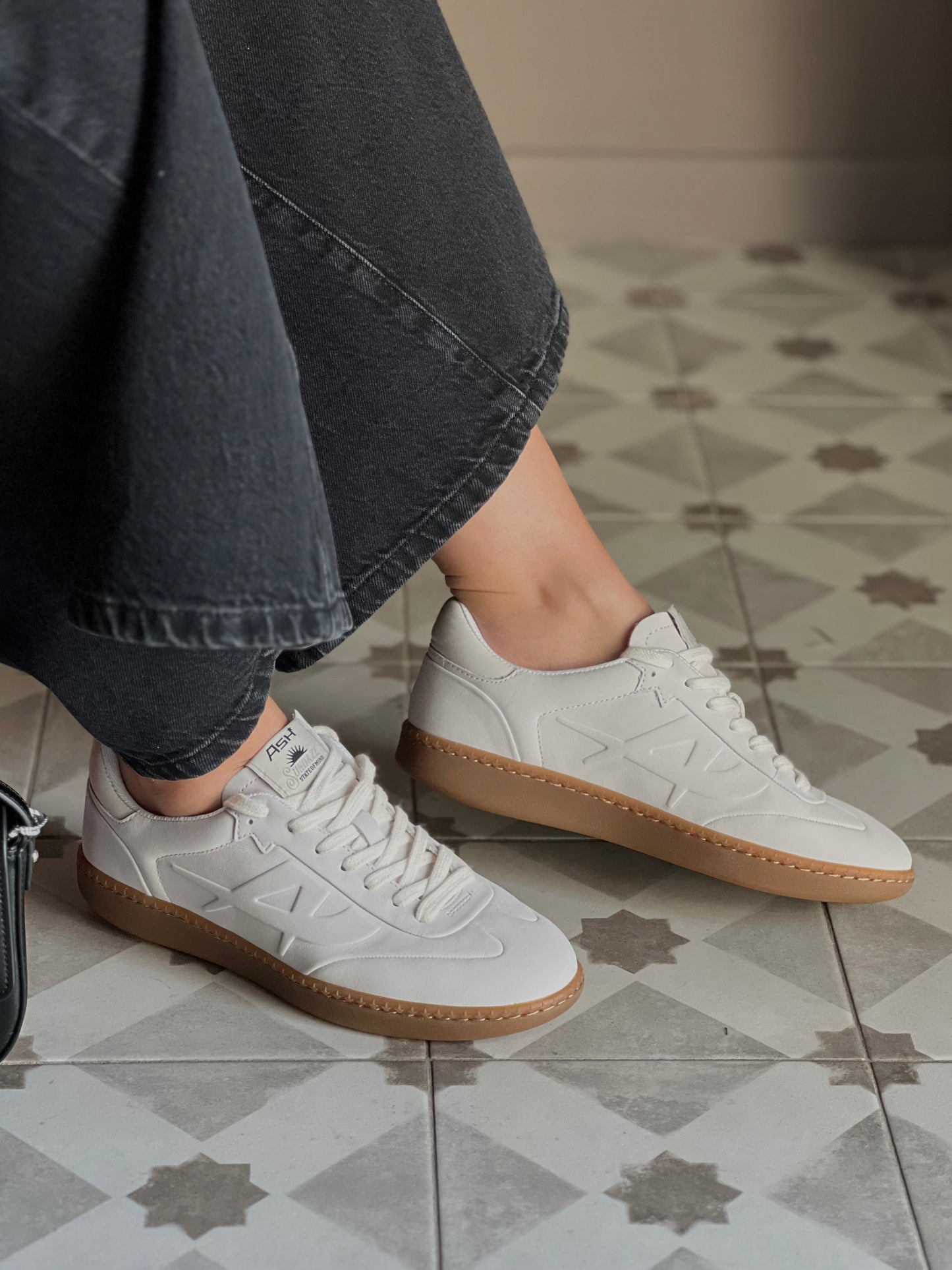 Sneakers Ash mod. Siena bianco