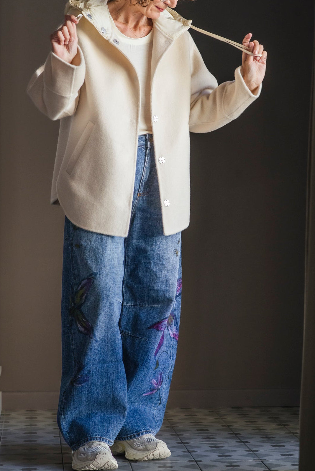 Pantalone denim dipinto a mano