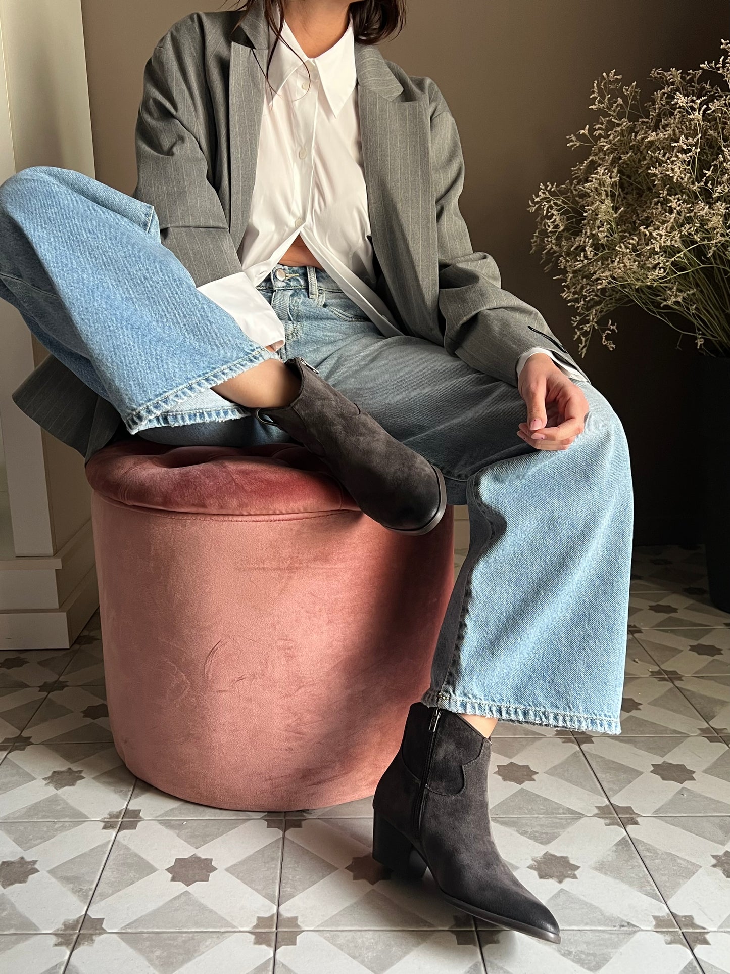 Stivaletto texano Ash in camoscio antracite