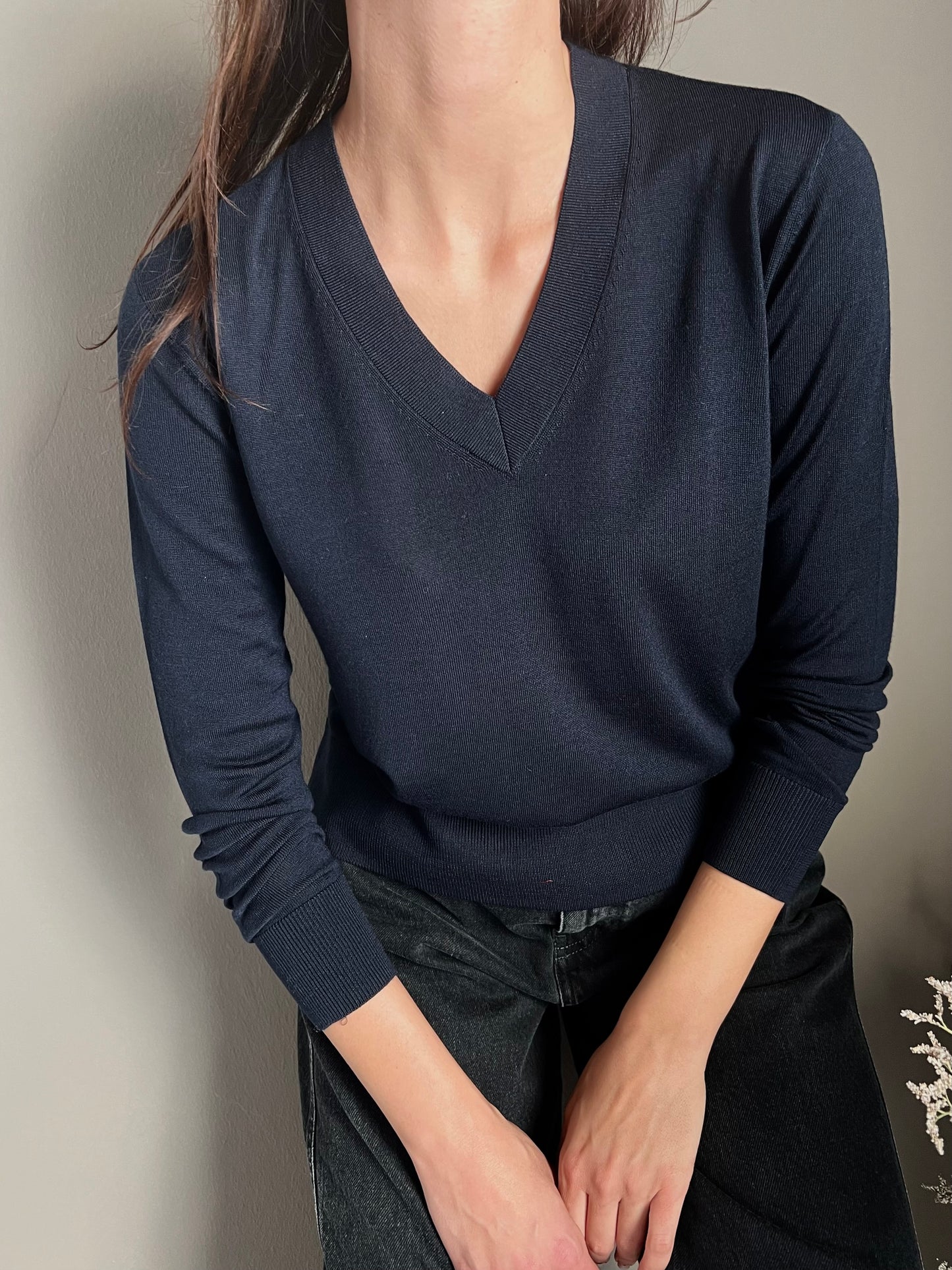 Maglia scollo a V in pura lana Blu
